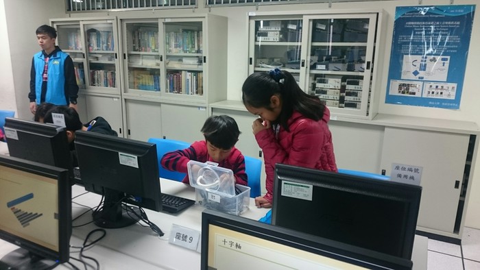 105.12.18LEGO體驗營活動照片圖片