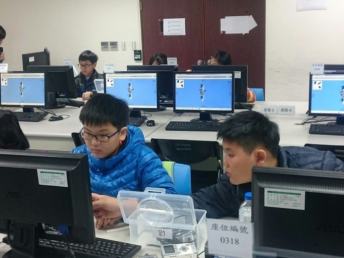 105.12.18LEGO體驗營活動照片圖片
