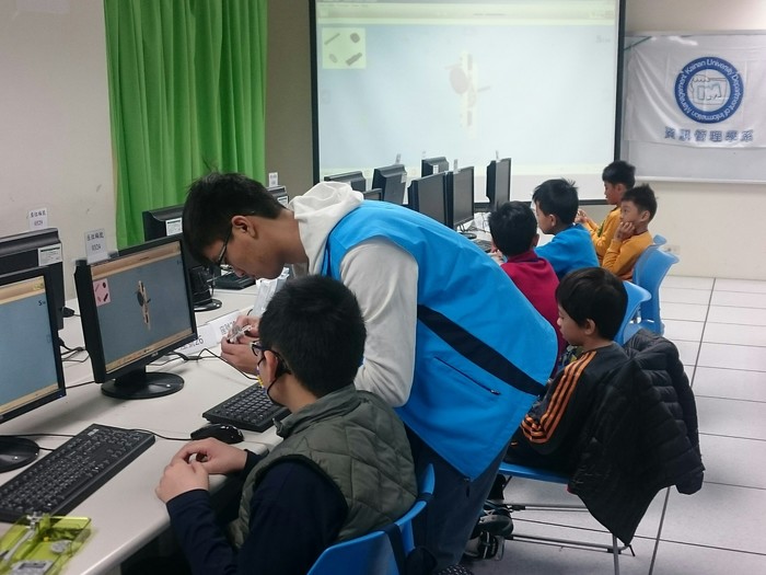 105.12.18LEGO體驗營活動照片圖片