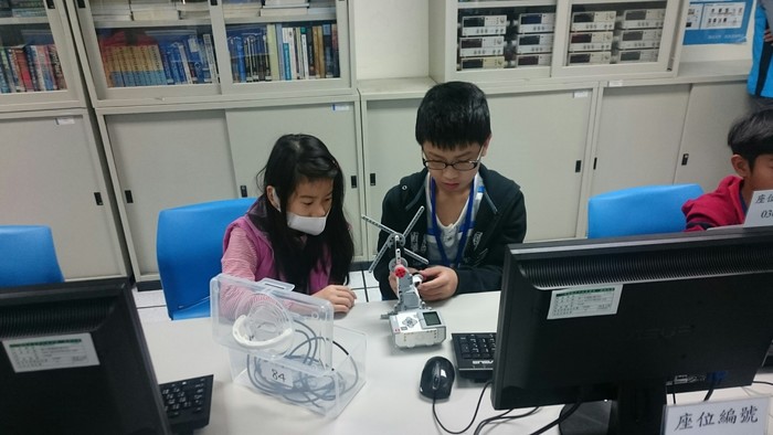 105.12.18LEGO體驗營活動照片圖片