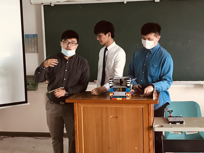1090527-第17屆畢業專題期末報告圖片