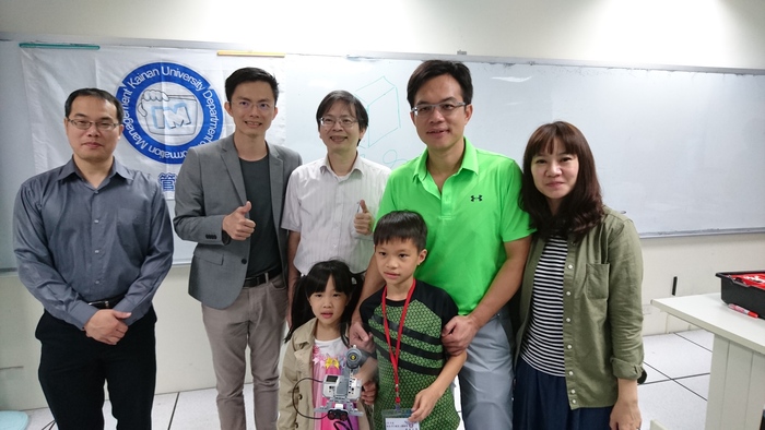 105.11.20 LEGO體驗營活動照片圖片