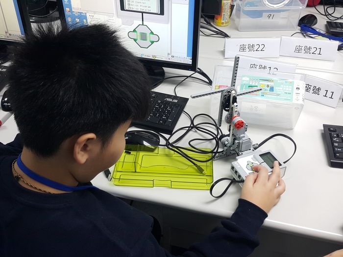 105.11.27 LEGO體驗營活動照片圖片
