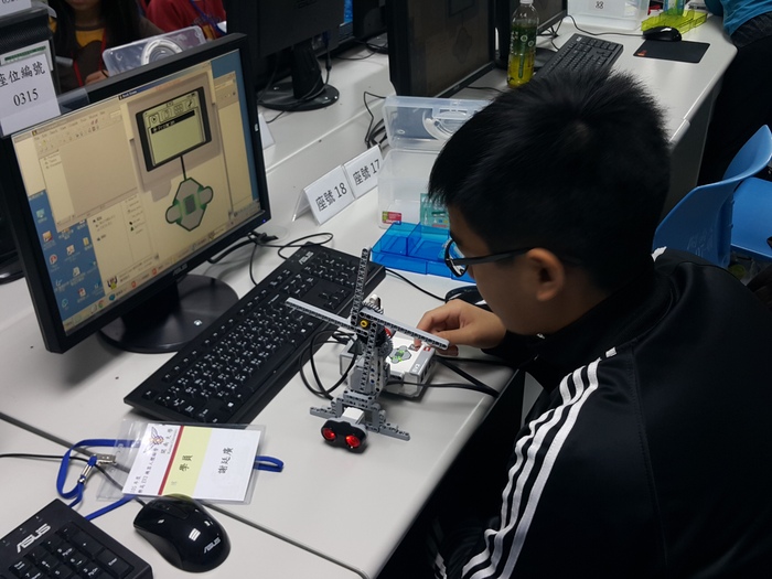 105.11.27 LEGO體驗營活動照片圖片