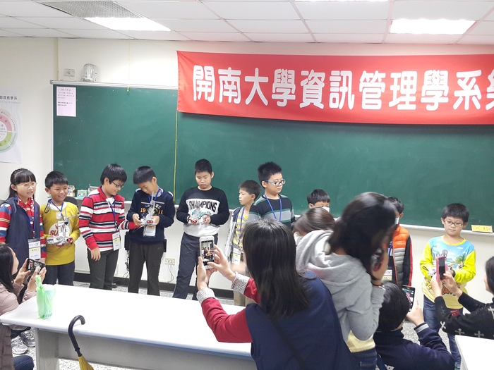 105.11.27 LEGO體驗營活動照片圖片