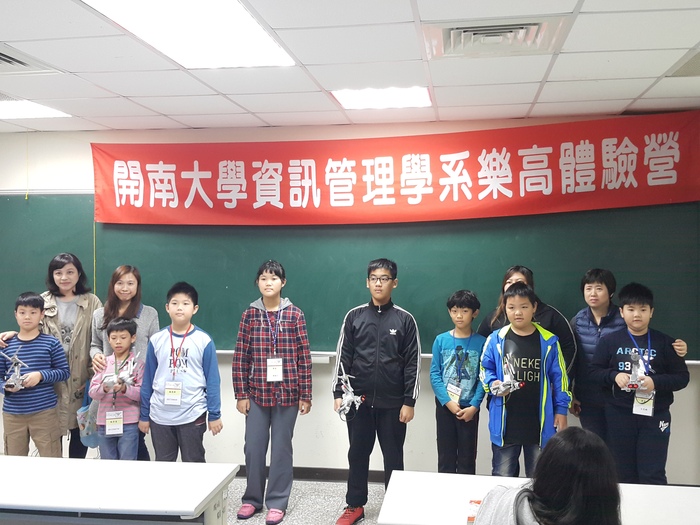 105.11.27 LEGO體驗營活動照片圖片