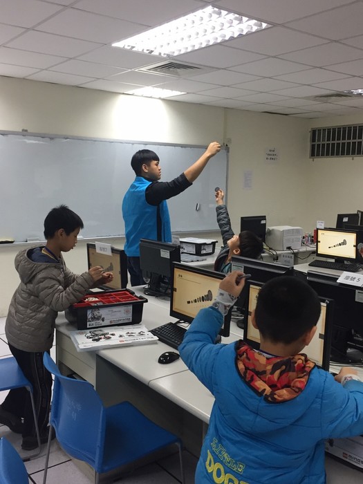106.4.22 LEGO體驗營活動照片圖片