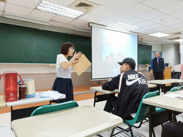 1080424-不得不正視的未來─科技、就業與生活圖片