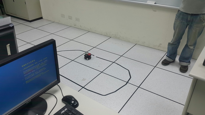 106.12.29 微型晶片與物聯網工作坊圖片