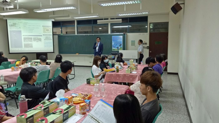 1070826-新生家長座談會圖片