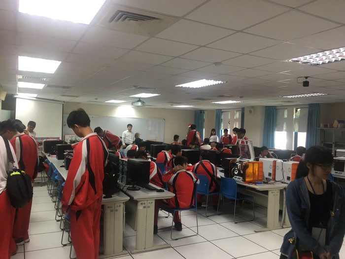 1080530-啟英高中來校參訪圖片