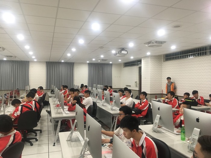 1080530-啟英高中來校參訪圖片