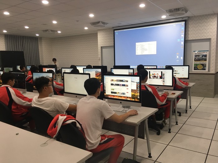 1080530-啟英高中來校參訪圖片