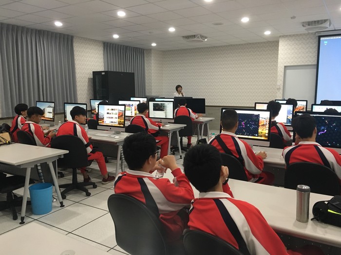 1080530-啟英高中來校參訪圖片