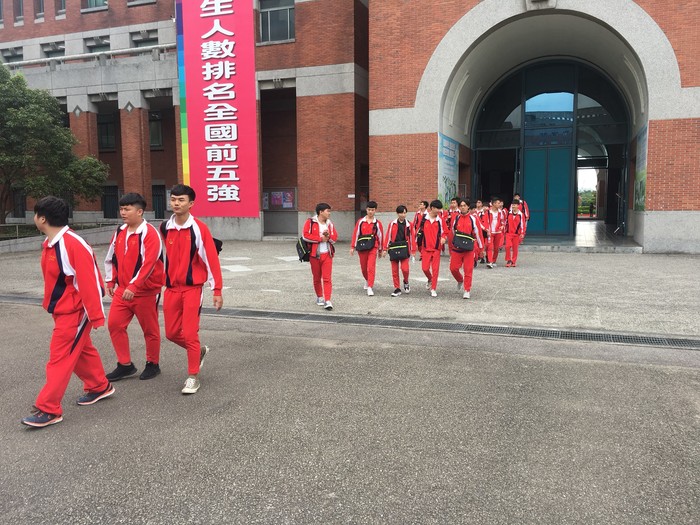 1080530-啟英高中來校參訪圖片