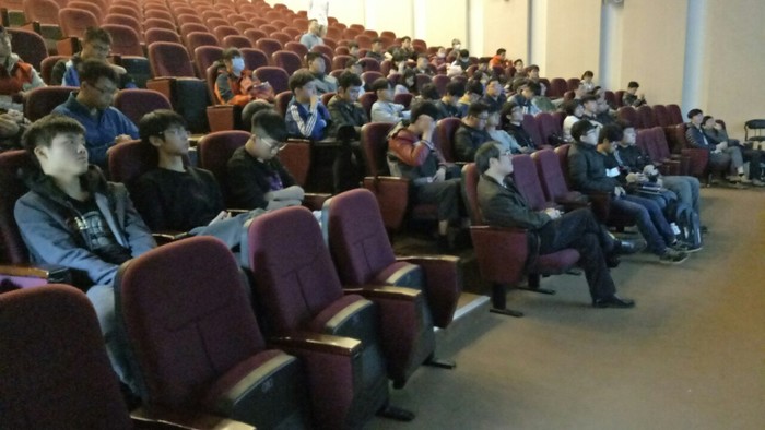 1081210-資訊人的未來與發展圖片