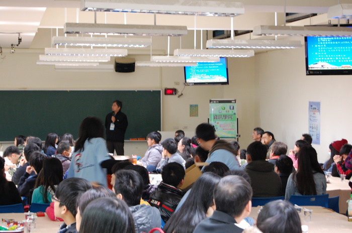 103新生入學講習圖片