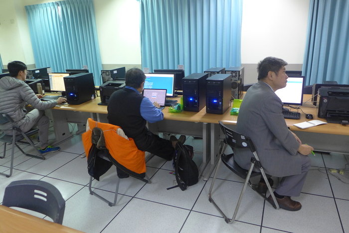 106.12.11 物聯網實作工作坊圖片
