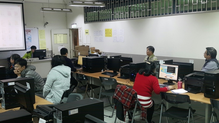 106.12.11 物聯網實作工作坊圖片