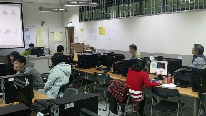 106.12.11 物聯網實作工作坊圖片