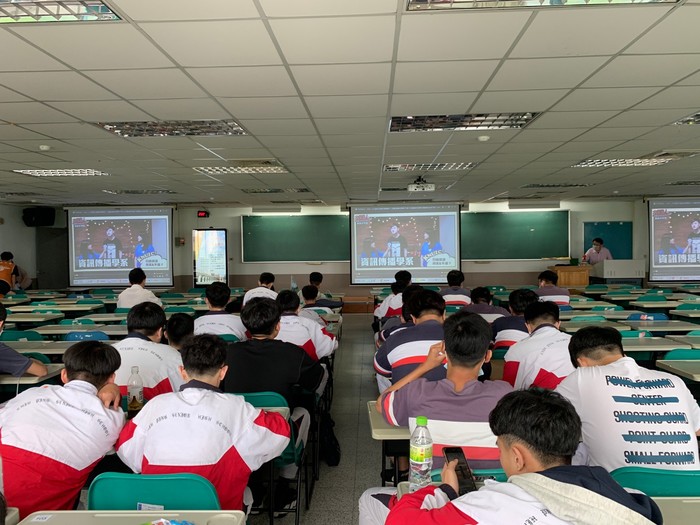 1090522-治平高中來校參訪圖片