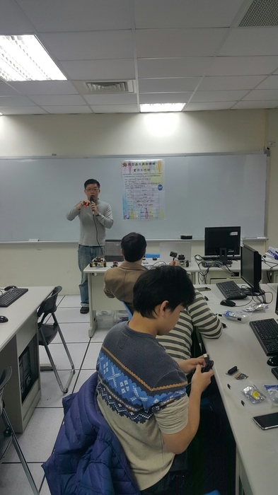1061229-微型晶片與物聯網工作坊圖片
