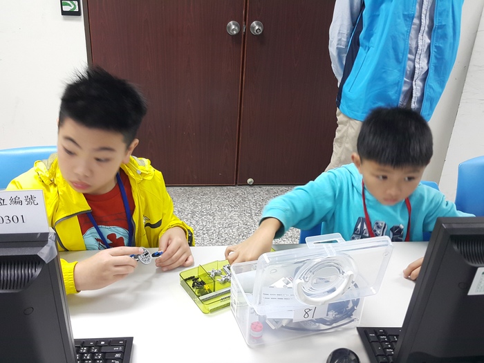 105.12.04LEGO體驗營活動照片圖片
