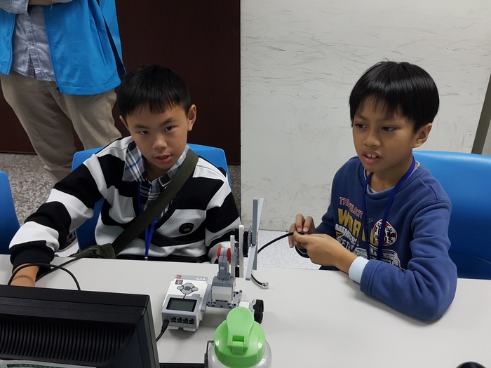 105.12.04LEGO體驗營活動照片圖片