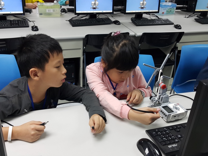 105.12.04LEGO體驗營活動照片圖片