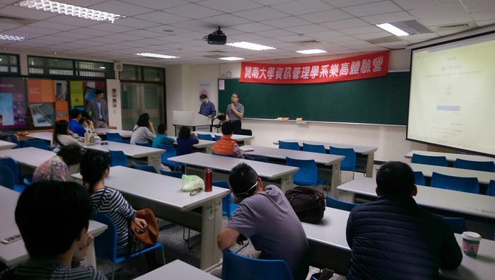 105.12.04LEGO體驗營活動照片圖片