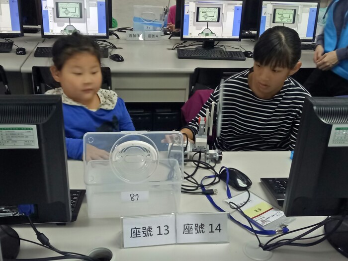 105.12.11LEGO體驗營活動照片圖片