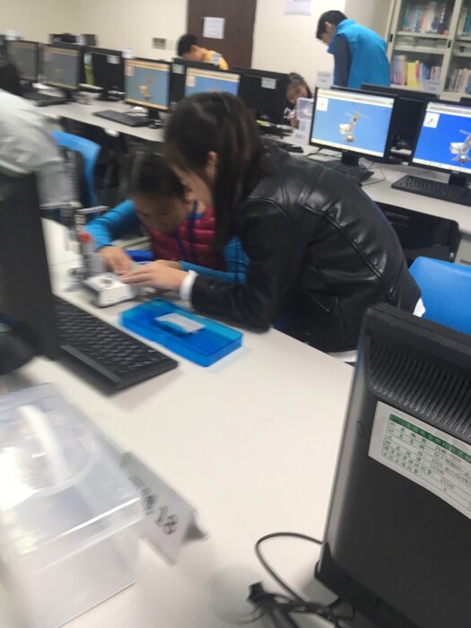 105.12.11LEGO體驗營活動照片圖片